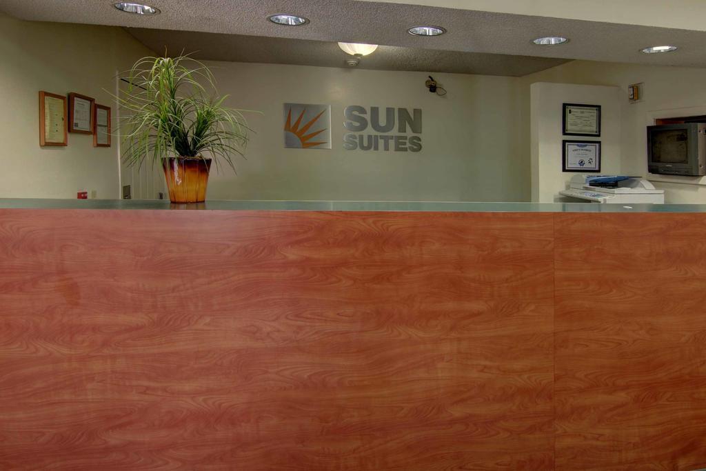Sun Suites Of Джаксънвил Екстериор снимка